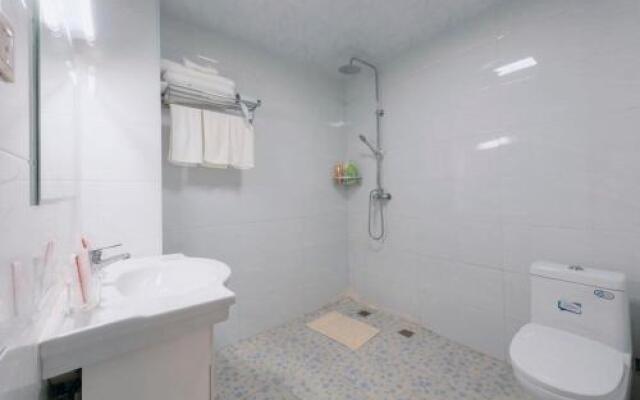 Xi’an Beilin·South Gate Subway Station· Locals Apartment 00172100