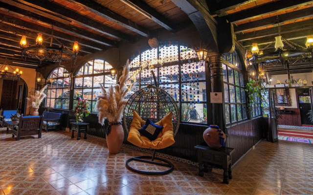 Hotel Palacio de Moctezuma