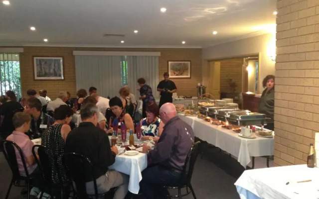 BEST WESTERN High Country Motor Inn