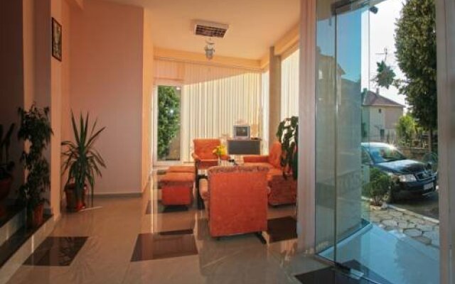 Dirossi Hotel