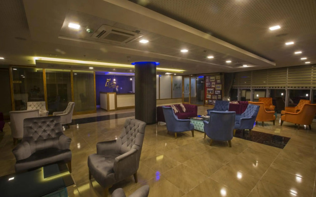 Park Square Hotel