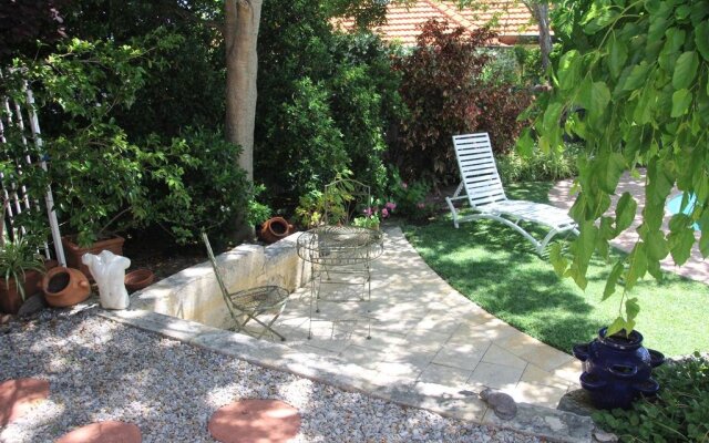 The Goody House Bed & Breakfast