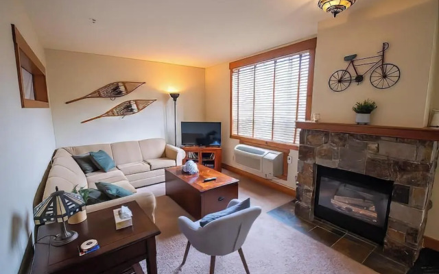 Timberline Lodges by Fernie Lodging Co