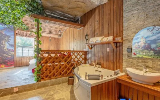 Panda Hotel (Beijing Shuangjing Subway Station)