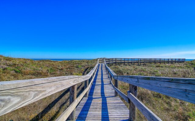 Ray's Retreat - 3 Br Condo