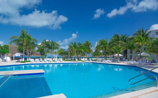 Cancun Beachfront Condo