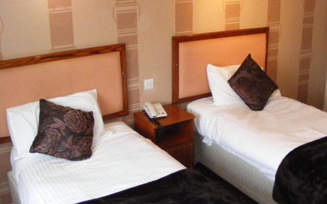 Harboro Hotel