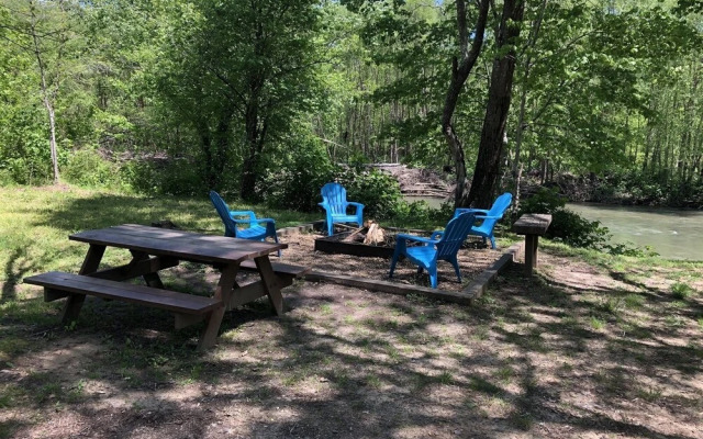 River`s Edge- Ocoee Riverfront