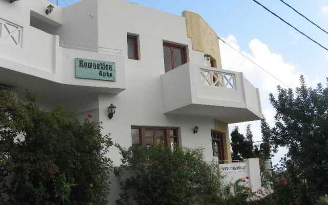 Romantica Hotel Apartments