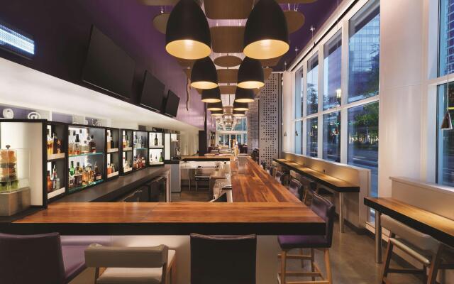 YOTEL Boston