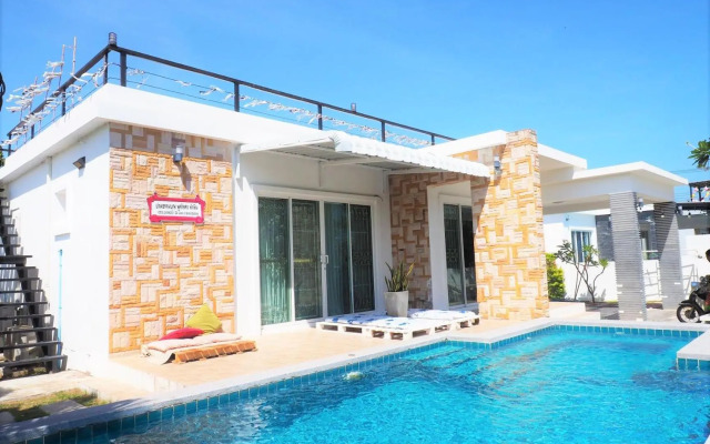 บ้านคาราโอเกะ พูลวิลล่า หัวหิน 3 ห้องนอน (สระส่วนตัว พัก 2-15คน)