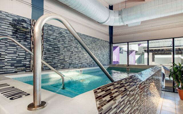 Radisson Hotel Grand Rapids Riverfront