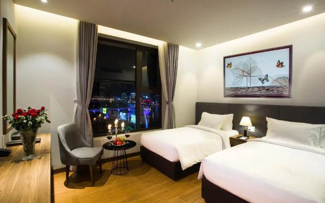 Glamour Hotel Da Nang