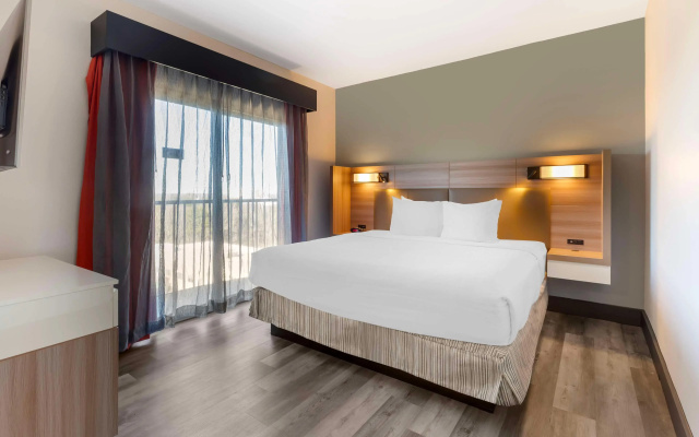 Best Western Plus Atlanta Airport-East