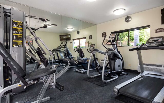 Best Western Plus Redondo Beach Inn