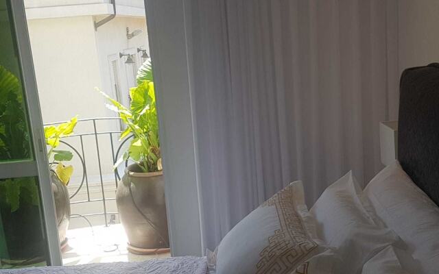 Alma Suites