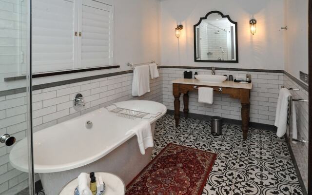 Southern Sun De Wagen