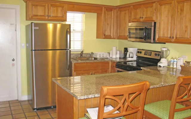 Paradise Harbour Club & Marina