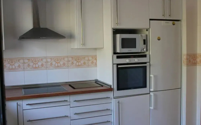 Beautiful Flat Near Golf Courses With sea Views