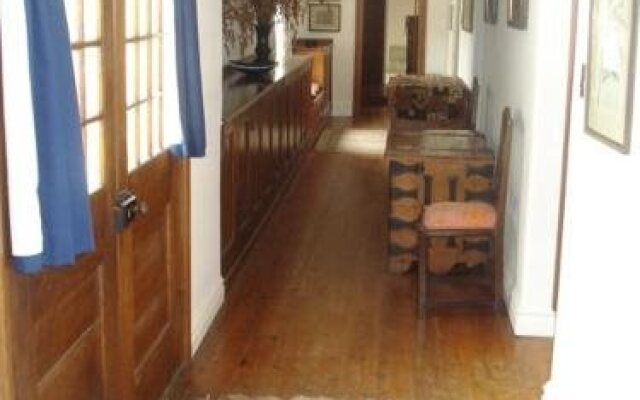 Lekkerwijn Historic Country Guest House