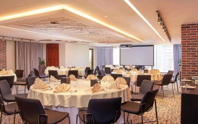 Mercure Dubai Barsha Heights Hotel Suites And Apartments