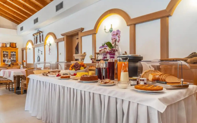Hotel Cadria