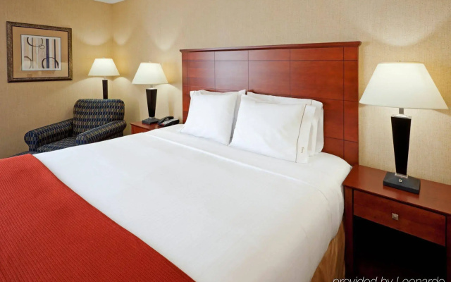 Holiday Inn Express Ramsey-Mahwah by IHG