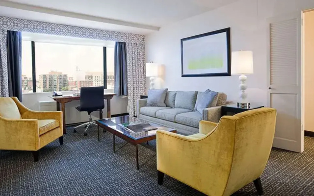 State Plaza Hotel