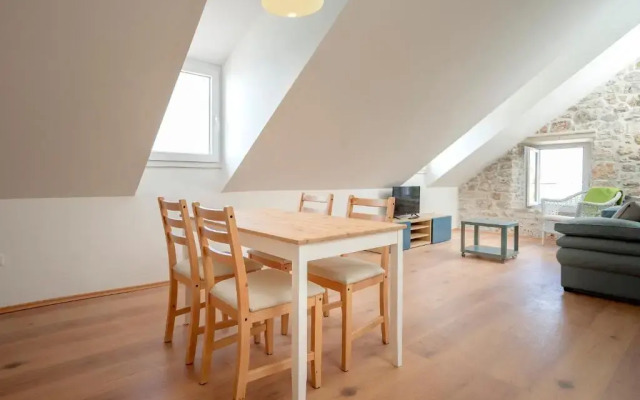 Exclusive Boutique Seaside Suites