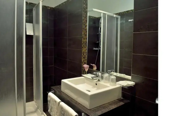 Catone District Hotel