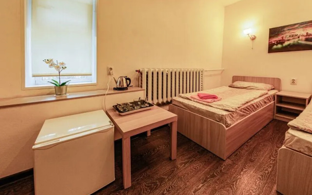 Тихий дворик