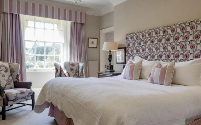 Swan Hotel