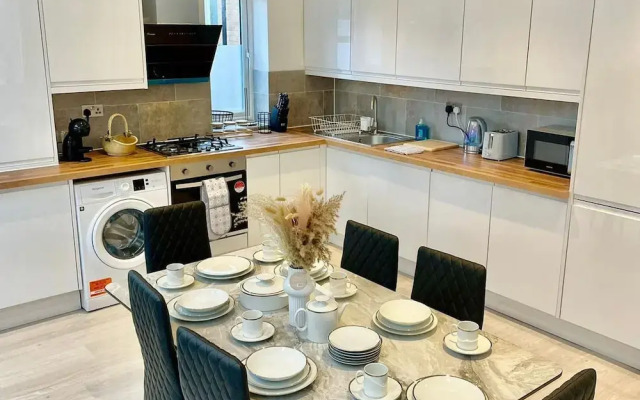 Beautiful 3 bed Apartment in Cambridge - Sleeps 7