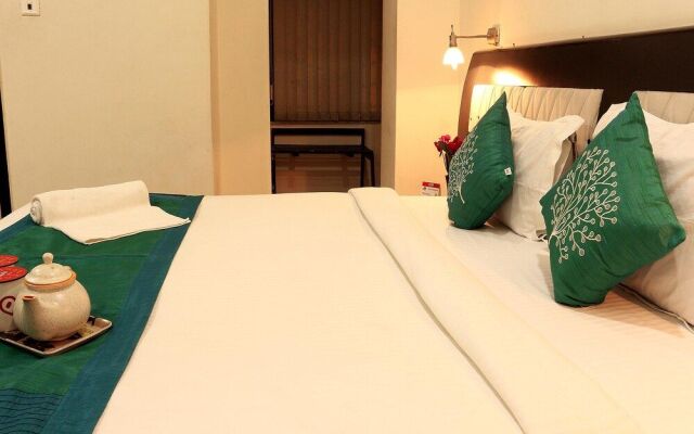 OYO 1846 Hotel Neeranand Regency