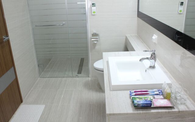 The Class 300 Hotel and Condominium