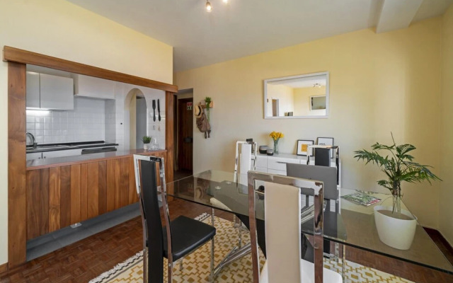 The Sunny Apartment by Atlantic Holiday