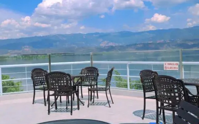 Bihai Hotel