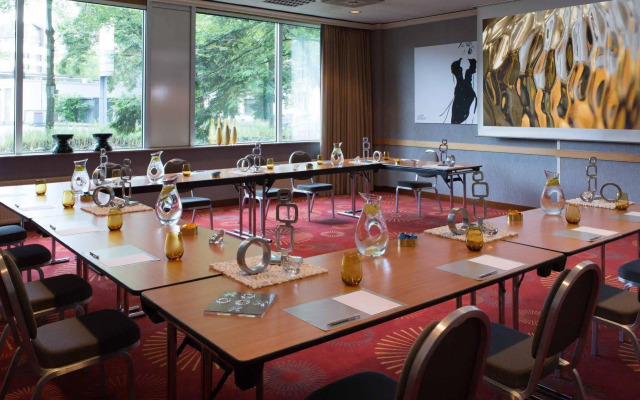 Renaissance Düsseldorf Hotel