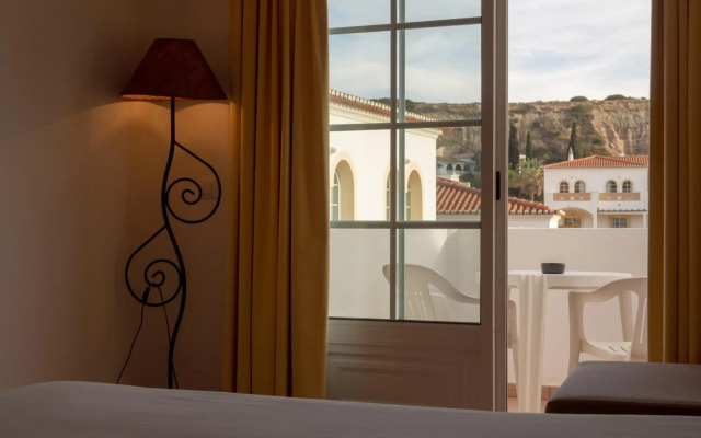 Luz Bay Hotel