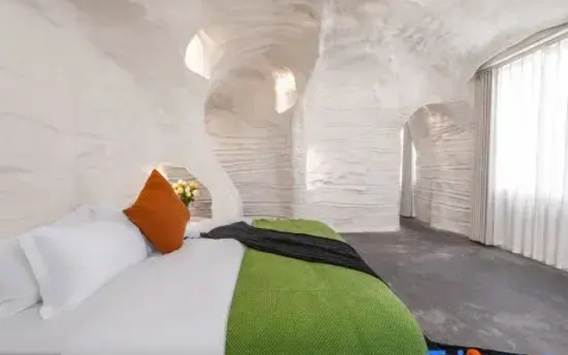 Shanye Theme Hotel (Luoping North Station)