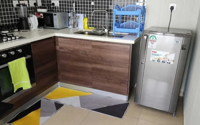 Lux Suites Astoria Apartments Lavington