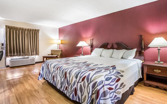 Red Roof Inn Caryville