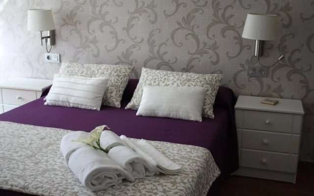 Hotel Herreros