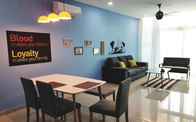 Holi 1Medini Suites