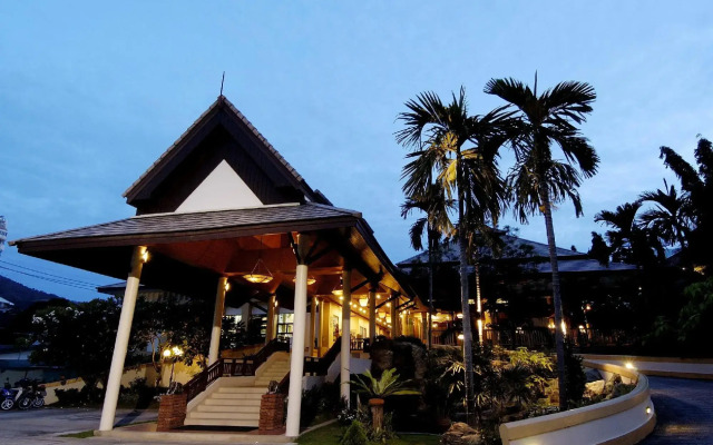 Thara Patong Beach Resort & Spa