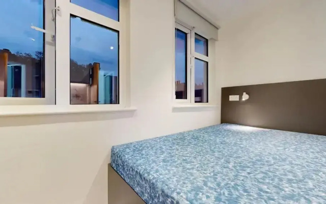 Student Only Paddington City View