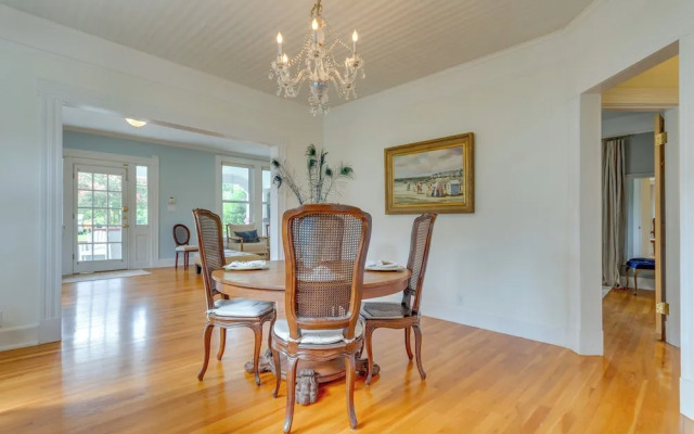 Pensacola Paradise: Furnished Deck & Gas Grill!