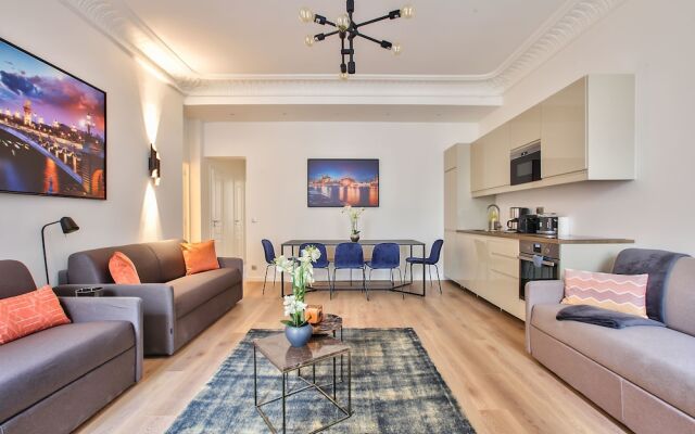 63 - Luxury Flat Champs-Élysées 1C