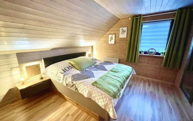Lucky Piece of Modern Retreat