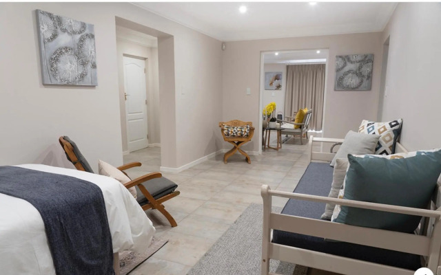 Rueby’s Apartment 101